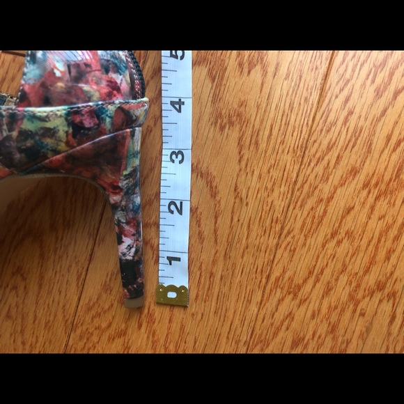 BCBGeneration Gladiator Buckle Strap Heel Shoes - Picture 13 of 16